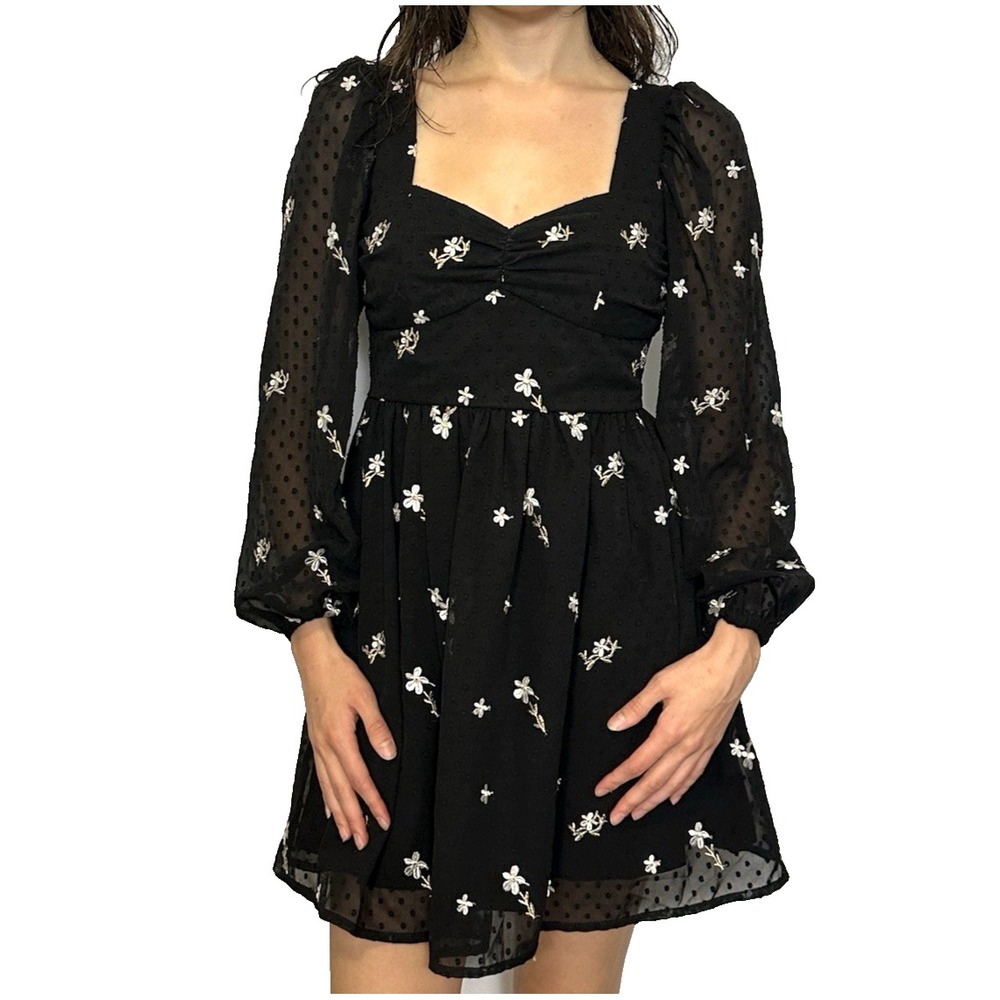 Lichi‎ Black Floral Embroidered Puff Sleeve Sweetheart Neckline Mini Dress XS